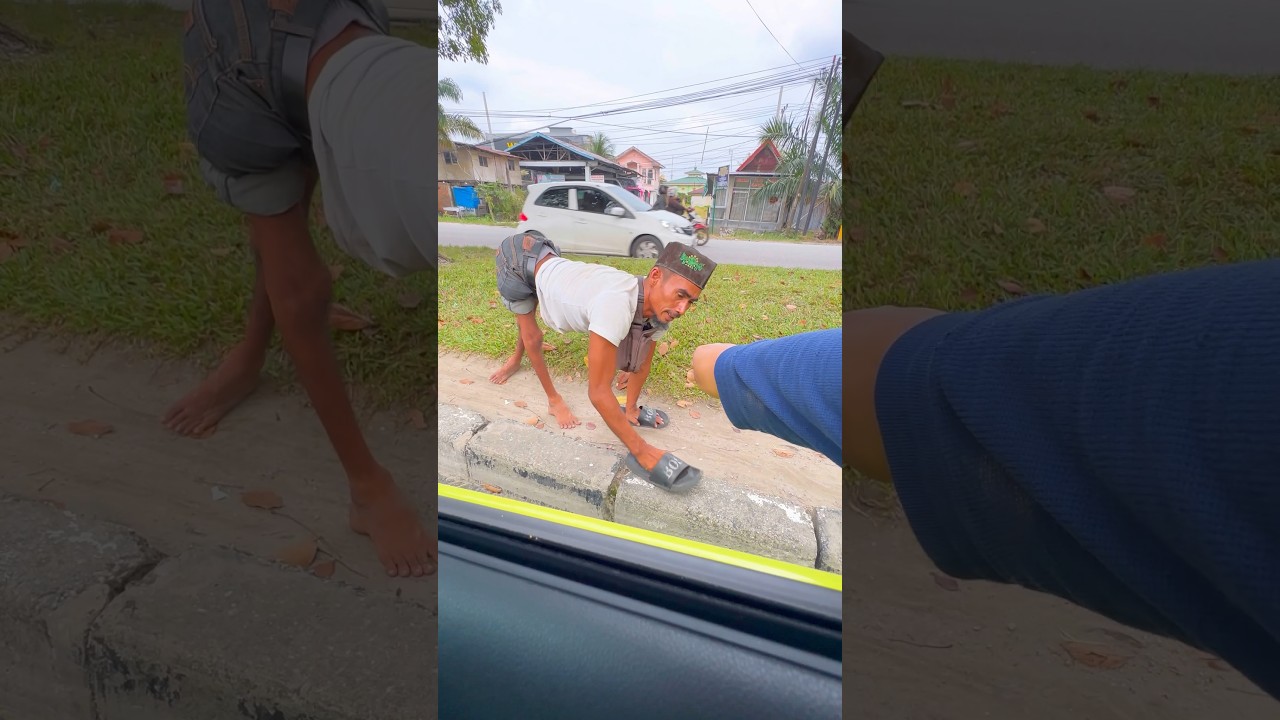 menetes air mata ini, nggak tega melihat bapak ini berjalan seperti ini 