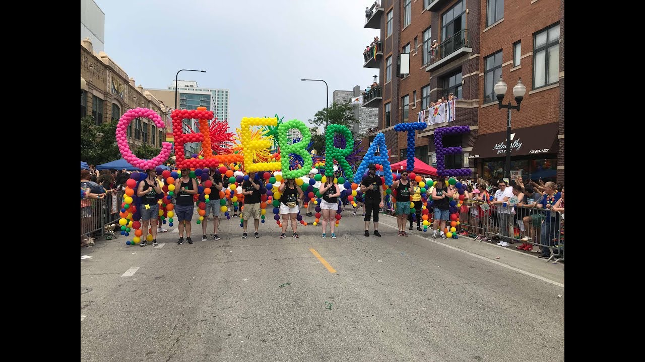 Balloons by Tommy in the 2019 Chicago Pride Parade