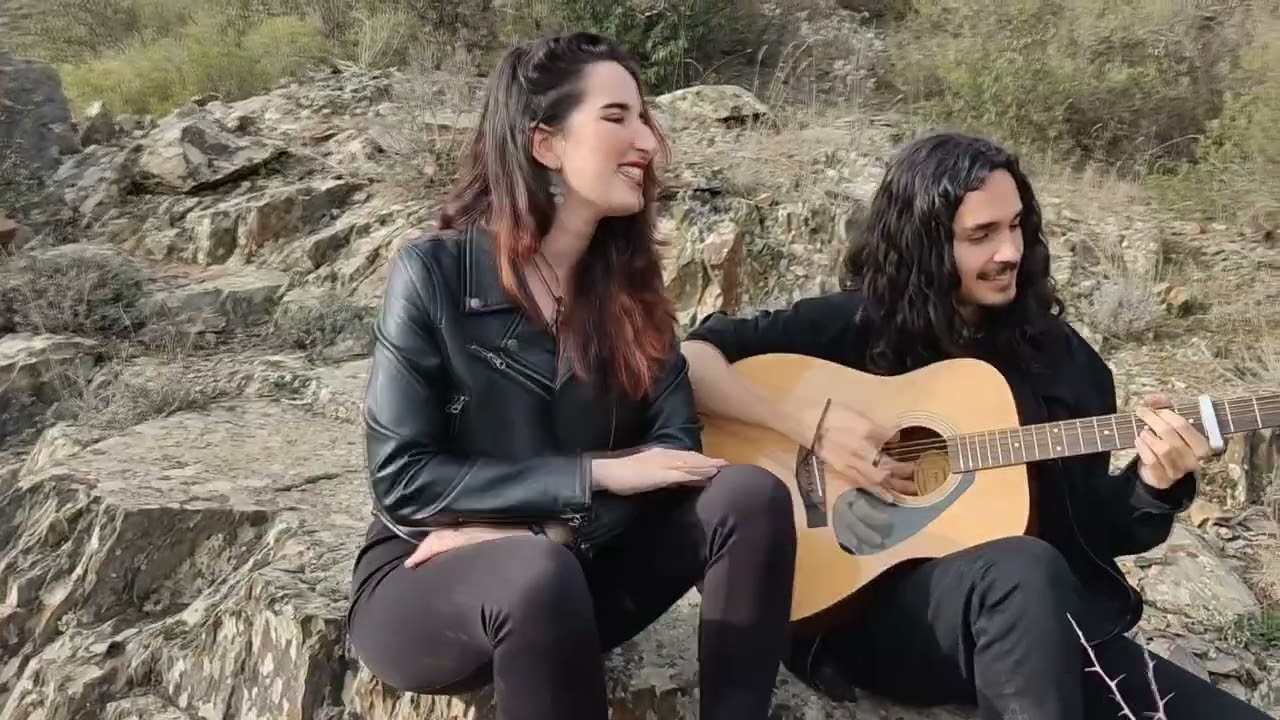 Obejrzyj Moonlight Shadow - Mike Oldfield (cover by MrMapacheco feat. Bea) w YouTube Obejrzyj Moonlight Shadow - Mike Oldfield (cover by MrMapacheco feat. Bea) w YouTube