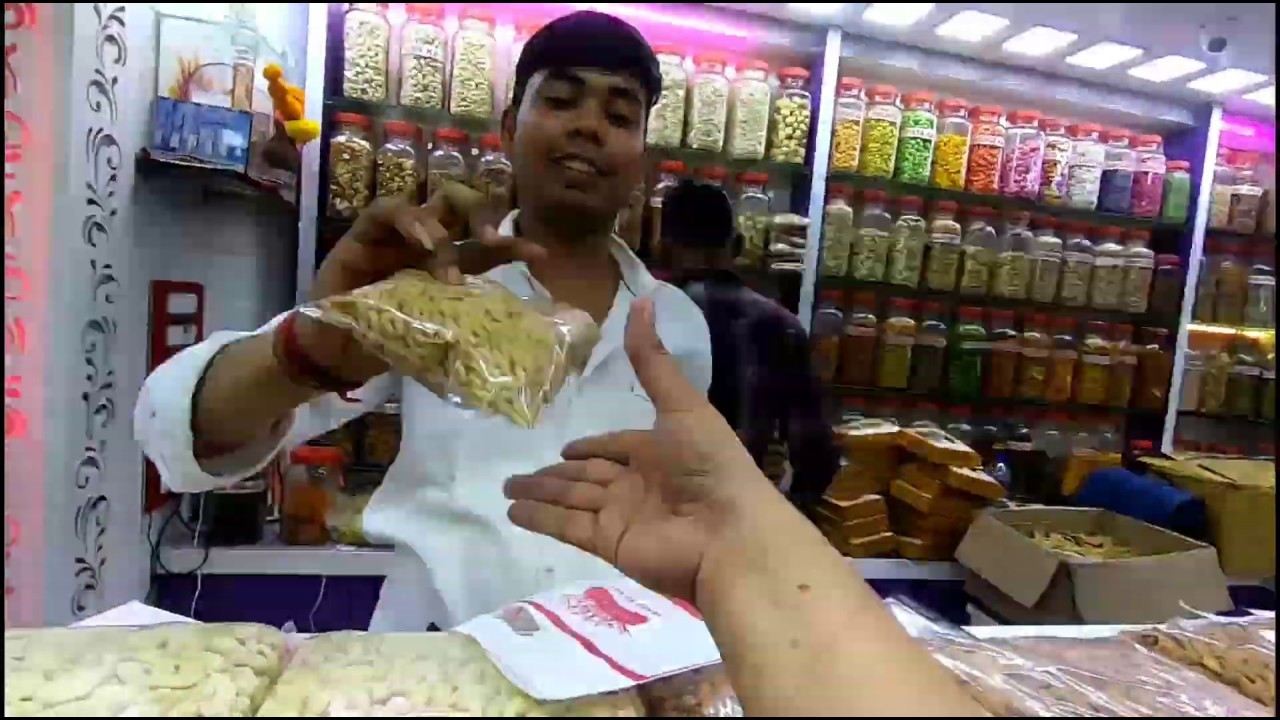 Dry fruit wholesale market Crawford market in Mumbai best for festival