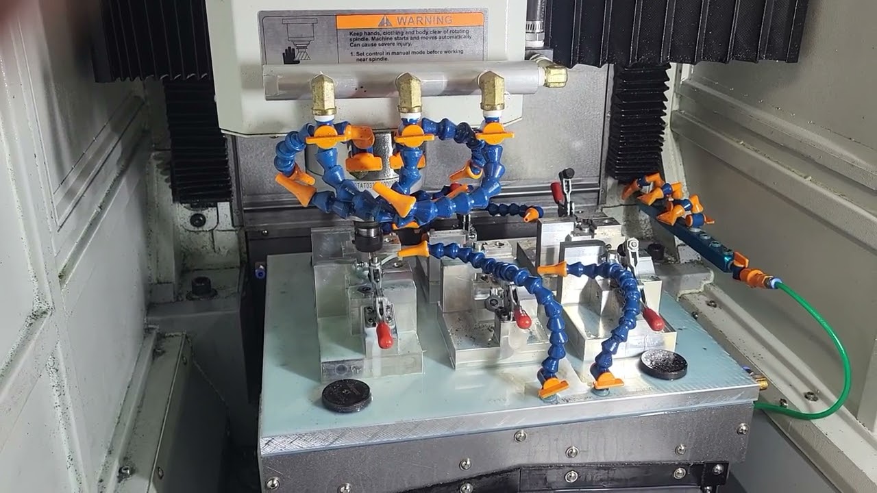 Southwestern Industries Trak VMC 2