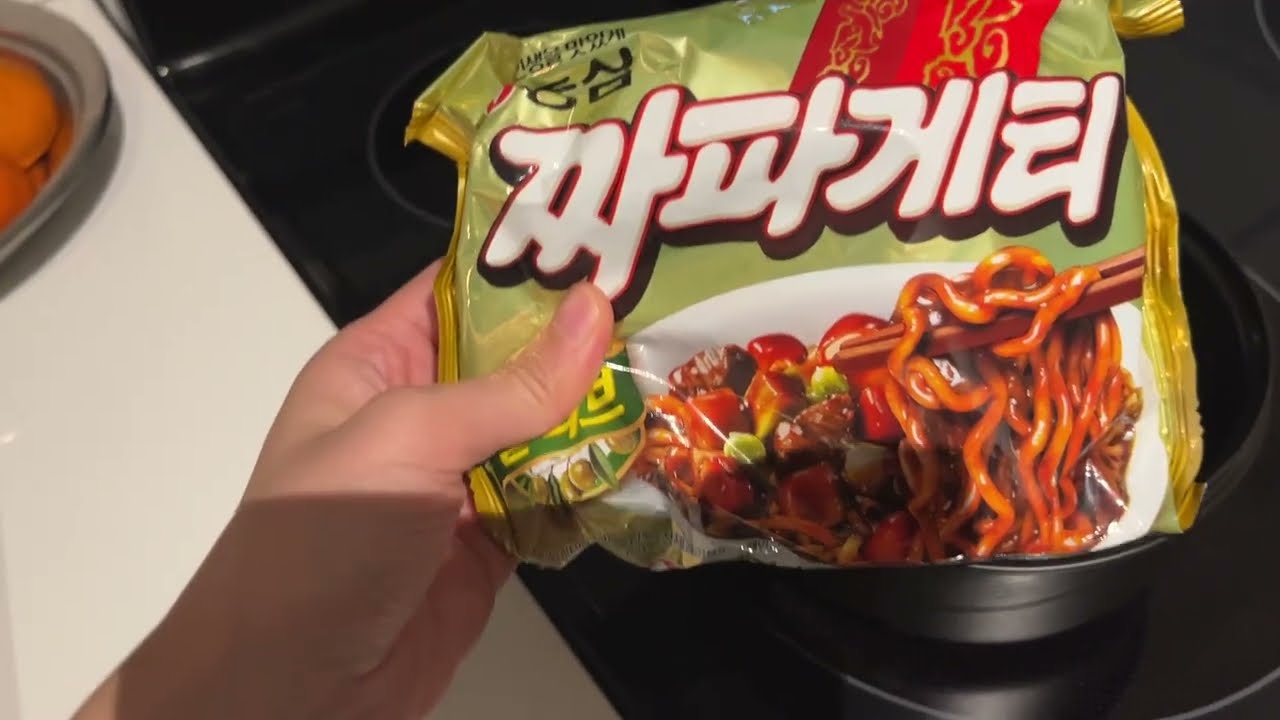 Late Night Microwave Jjapagetti 🍜