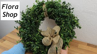 Hang the door wreath on your front door or apartment door ❁ Tie a ribbon for the wreath ❁ Flora-Shop Hang the door wreath on your front door or apartment door ❁ Tie a ribbon for the wreath ❁ Flora-Shop