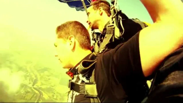 Robert Zimney Goes Skydiving -- August 17th, 2014