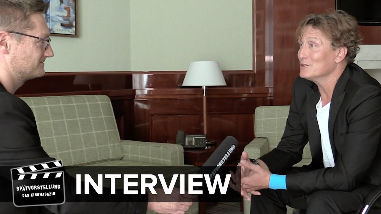 "Enfant Terrible": Oliver Masucci im Interview