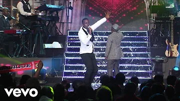 Joyous Celebration - Ngingowakho (Live at Grace Bible Church - Soweto, 2015)           