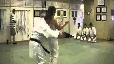 Uechi Ryu Karate - Do - Sanchin - Katrina Krise