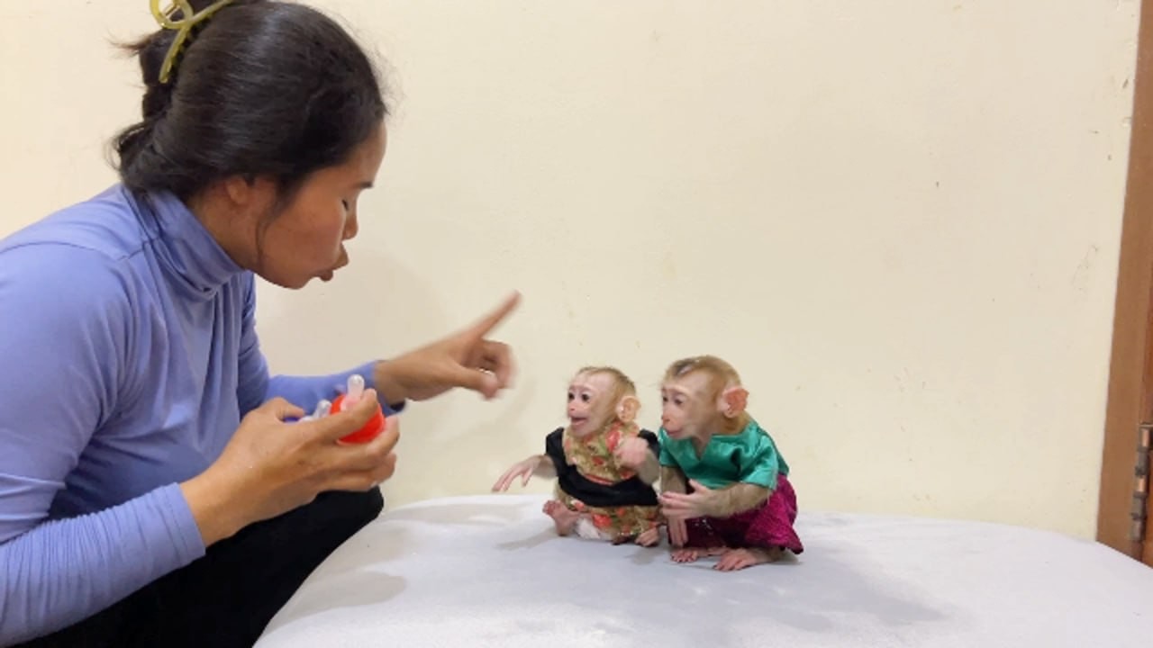 Mom Anqry Till Advice For Twin Selena & Ronaldo To Behave Good For Milk