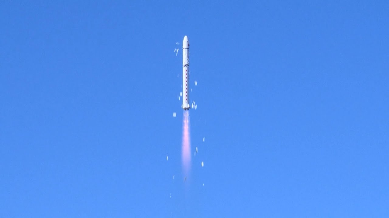 Long March-2D launches Shiyan-13