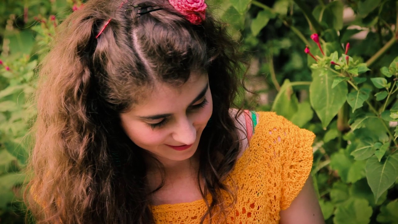 Detrás de una montaña - Agua de Sol