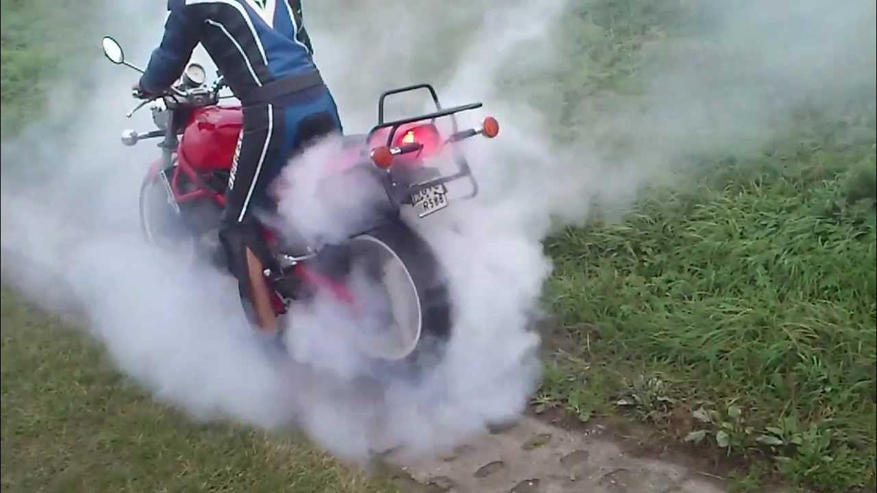 Suzuki Bandit бернаут