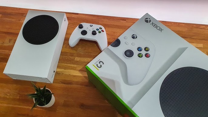 Xbox Series S Review: The Console Making Premium Gaming More Affordable -  CNET