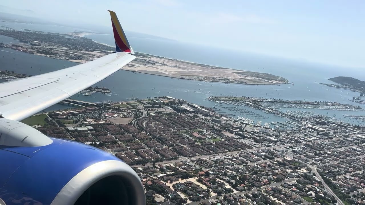 Southwest Airlines Boeing 737-8H4 (SFP) Roaring Takeoff from San Diego International ~ KSAN/SAN
