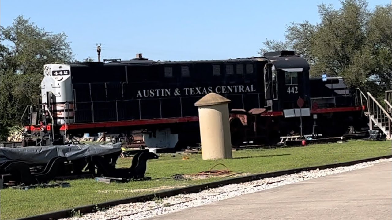 Austin Steam Train Yard And Austin Metro At The Railroad Crossing 4/15 ...