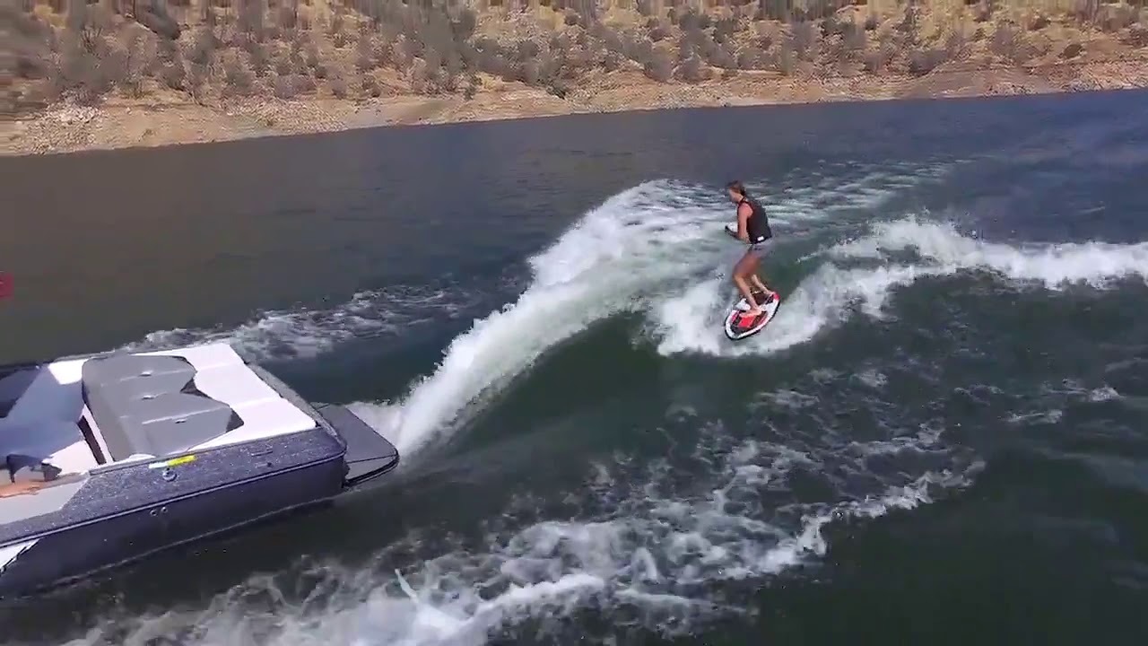 BBG17 2017 Supreme S238 Surfing