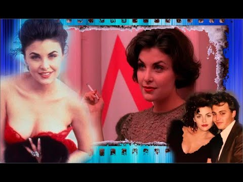 Откровенная Сцена С Шерилин Фенн – Слияние Двух Лун 1988 Откровенная Сцена С Шерилин Фенн – Слияние Двух Лун 1988