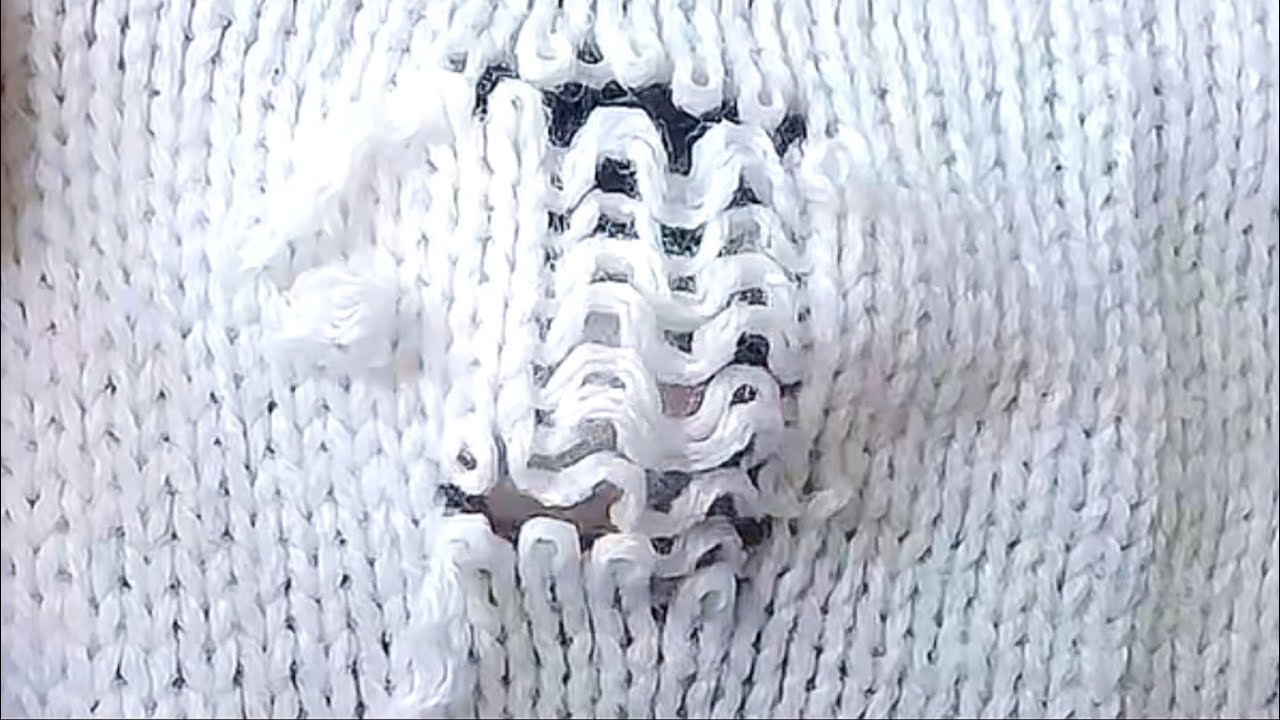 How to Easily Repair a Hole in a Knitted Sweater at Home Without ...