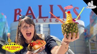 🌭 CRAZY Hot Dogs, DOLE WHIP Pina Colada & WEIRD Roadside Attractions [Last Vegas Vlog]