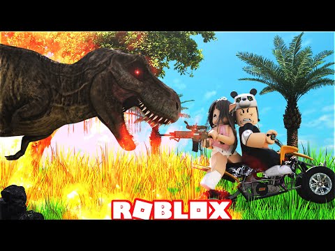 Ceren ile Dinozor Kaçış Oyunu Oynadık !! - Roblox