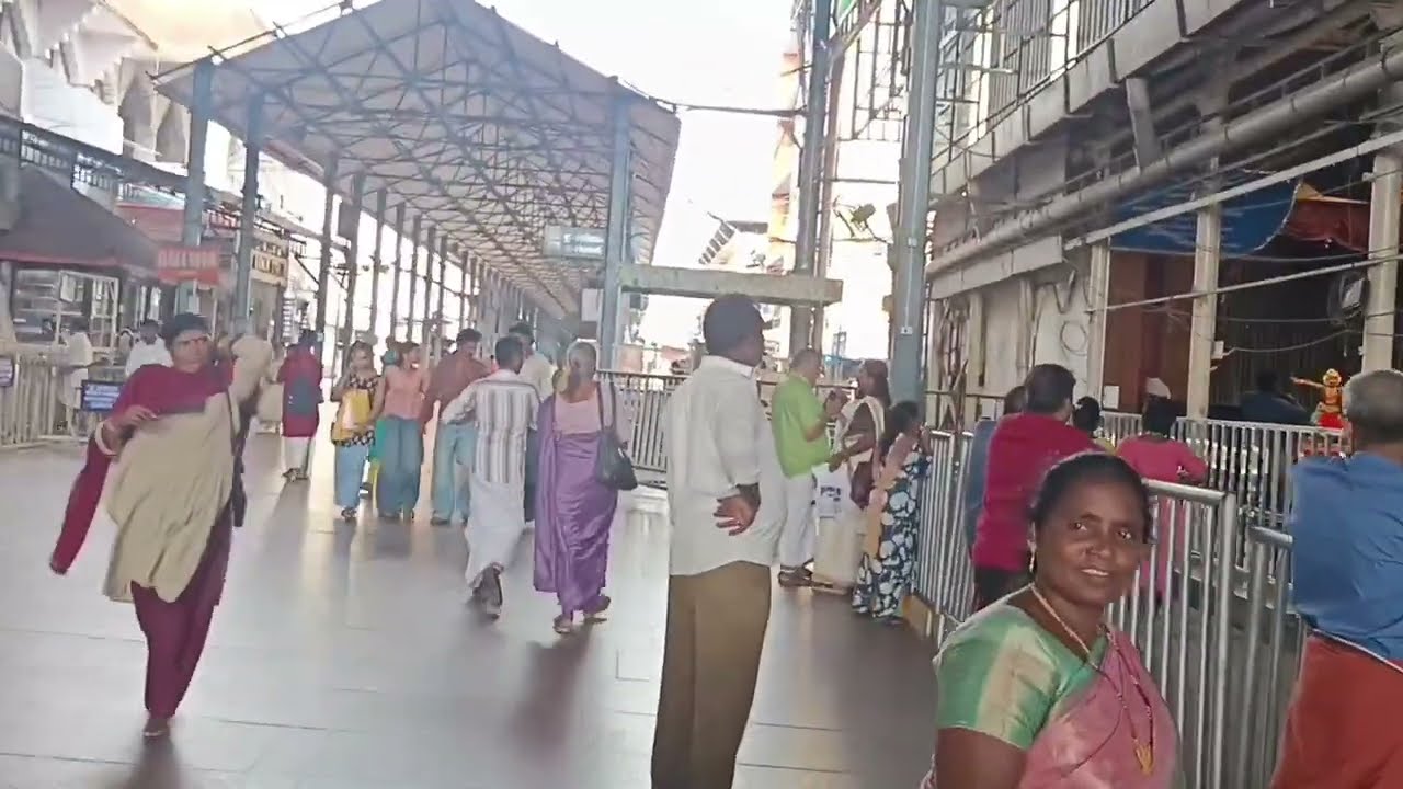 GURUVAYOOR  IN KERALA