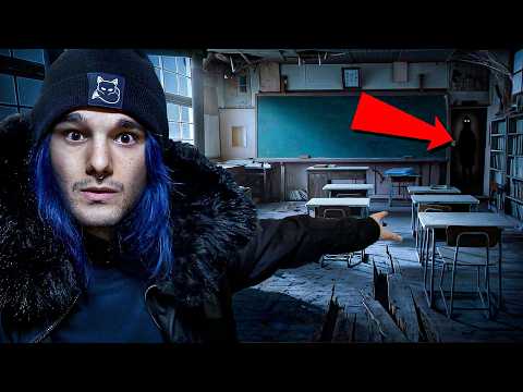 I visited an abandoned school in Japan..