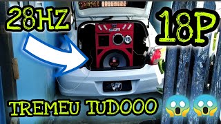 Tornado 2200 18p' tocando GRAVÃO dentro do carro e TREMENDO TUDO 