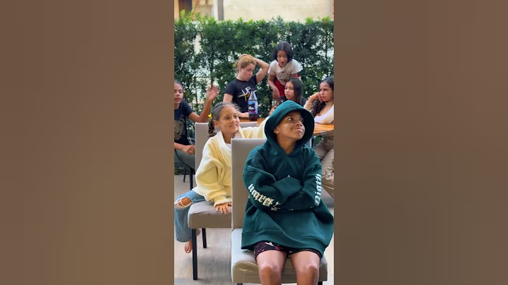 Elloah got into trouble #explore #vlog #arthursouza