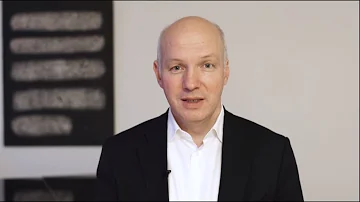 Jak je volba zaručena v ústavním zákoně?