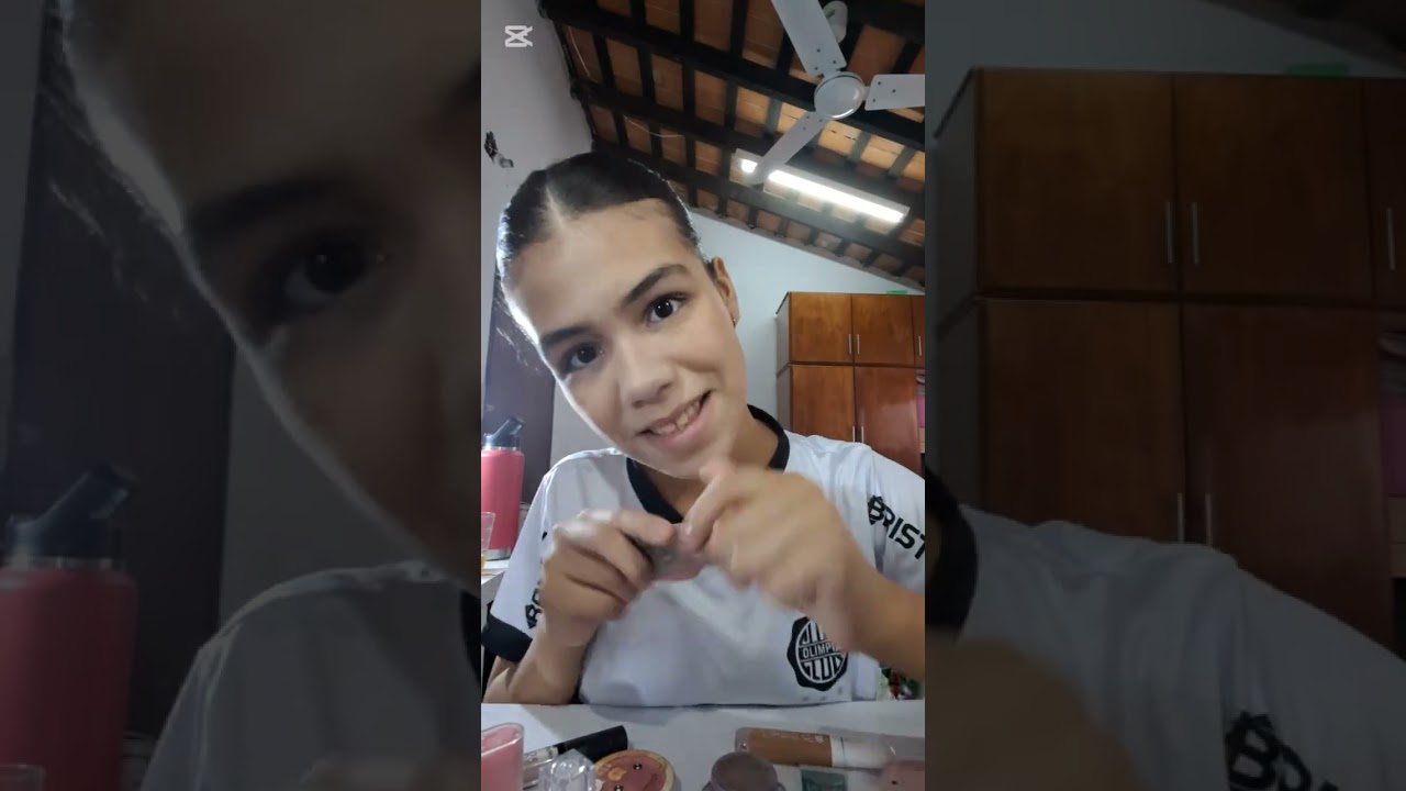 Denle Like✨️🫶🏻💕#like #humor #makeup #retodemaquillaje #fyp #youtubeshorts 