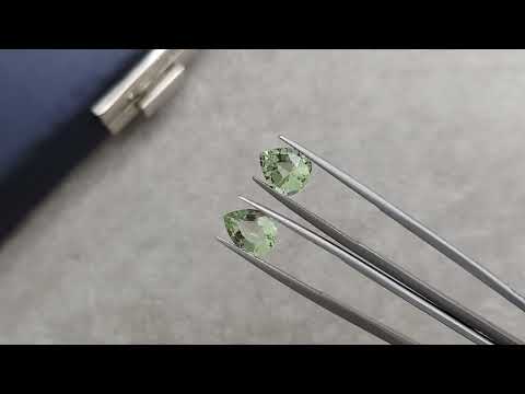 Pair of rare green beryl in pear cut 4.03 carats, Nigeria Video  № 3