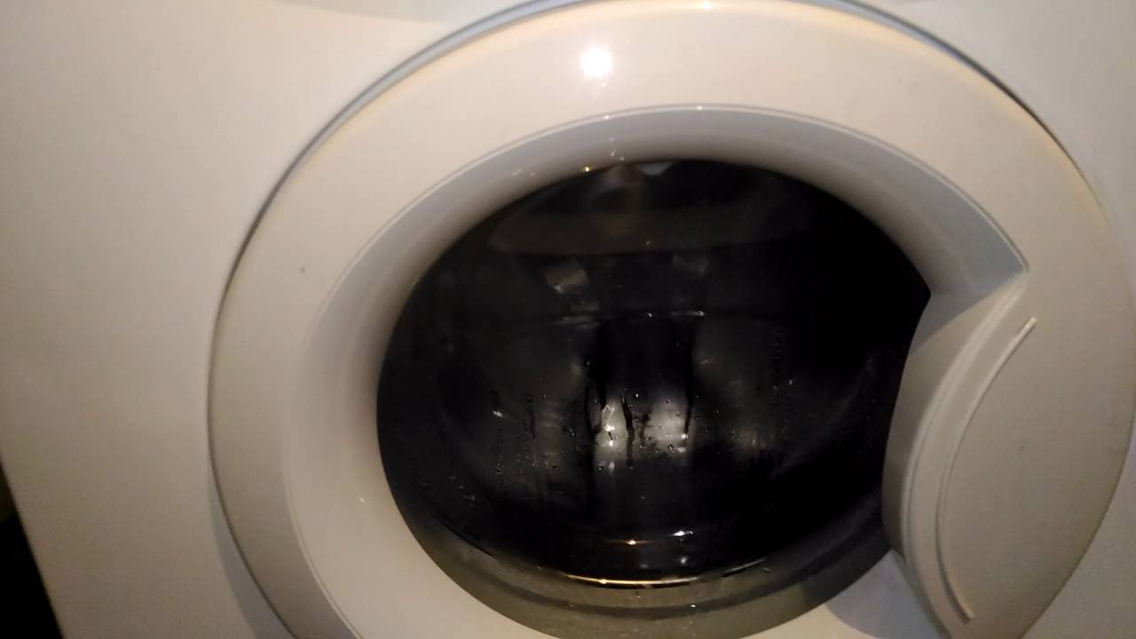 Сервисный центр стиральной машины вирпул. Стиральная машина Whirlpool. Стиральная машина Whirlpool WSM 7100. Замена подшипника в стиральной машине Whirlpool. Стиральная машина Вирпул ремонт.