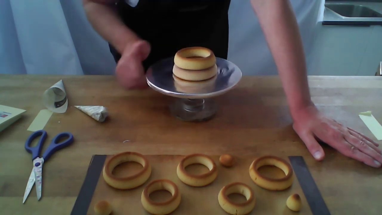 Guide til lækker kransekage - Syddansk Erhvervsskole.