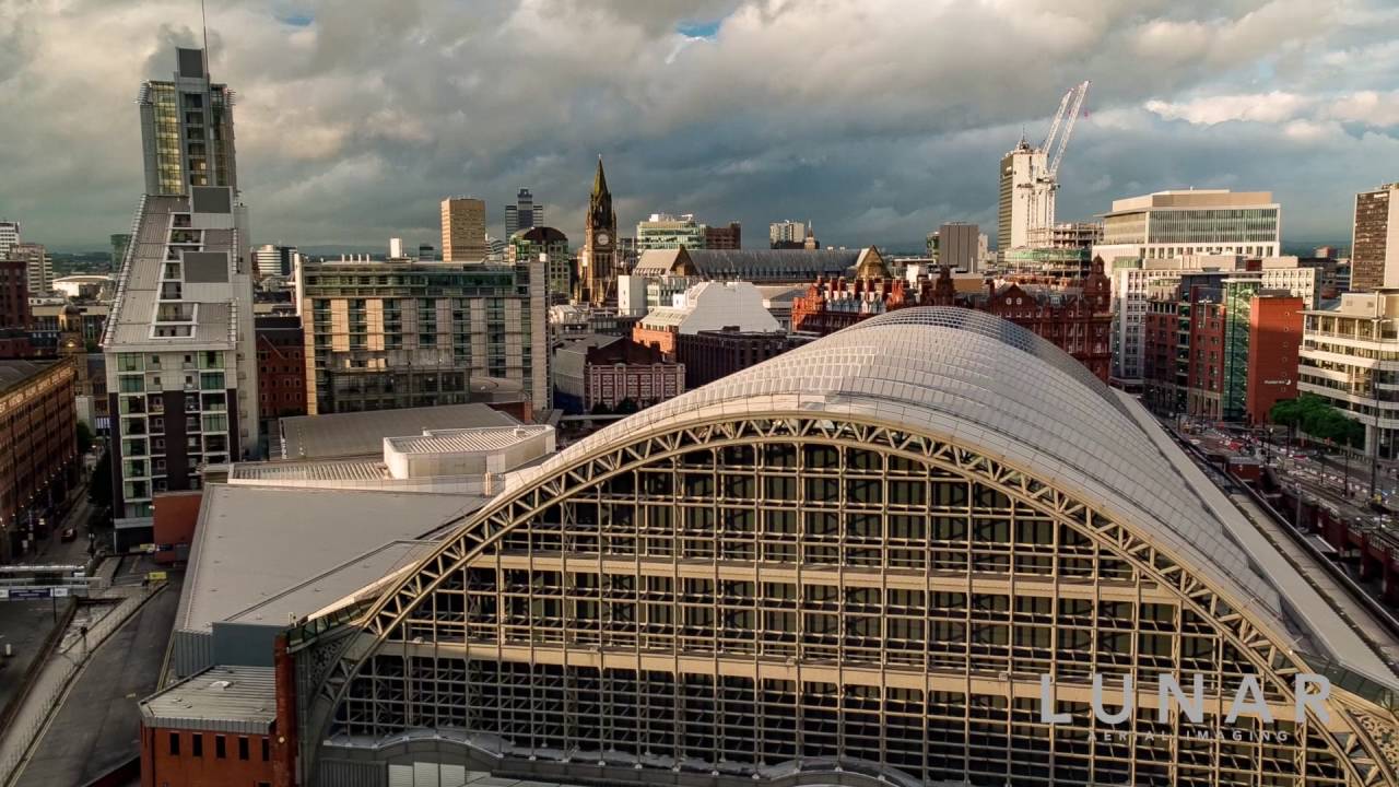 Drone footage - Day and night in the city - Manchester, Liverpool and Salford