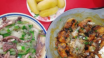 Bà cháu dùng cơm cười mất kiểm soát với món bạch tuộc xào bầu và cá lóc đồng kho tiêu/BCMT