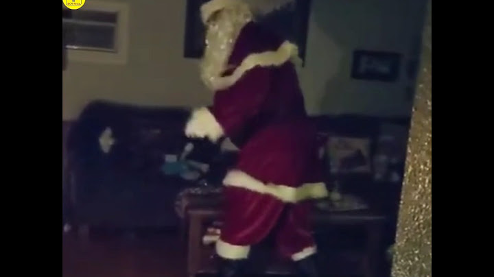 WTF 😱 असली Santa Claus कैमरे में कैद हो गया  || #shorts #viral #christmas