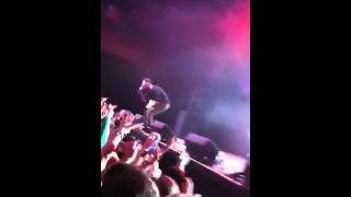 Timeflies freestyle on the STL!