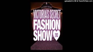 The Victoria's Secret Fashion Show 2013 Fall Out Boy \& Taylor Swift
