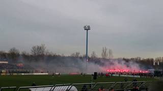 FC Lokomotive Leipzig - BSG Chemie Leipzig, 22.11.2017 [Pyro, brennende Fahnen und Polizeieinsatz] I