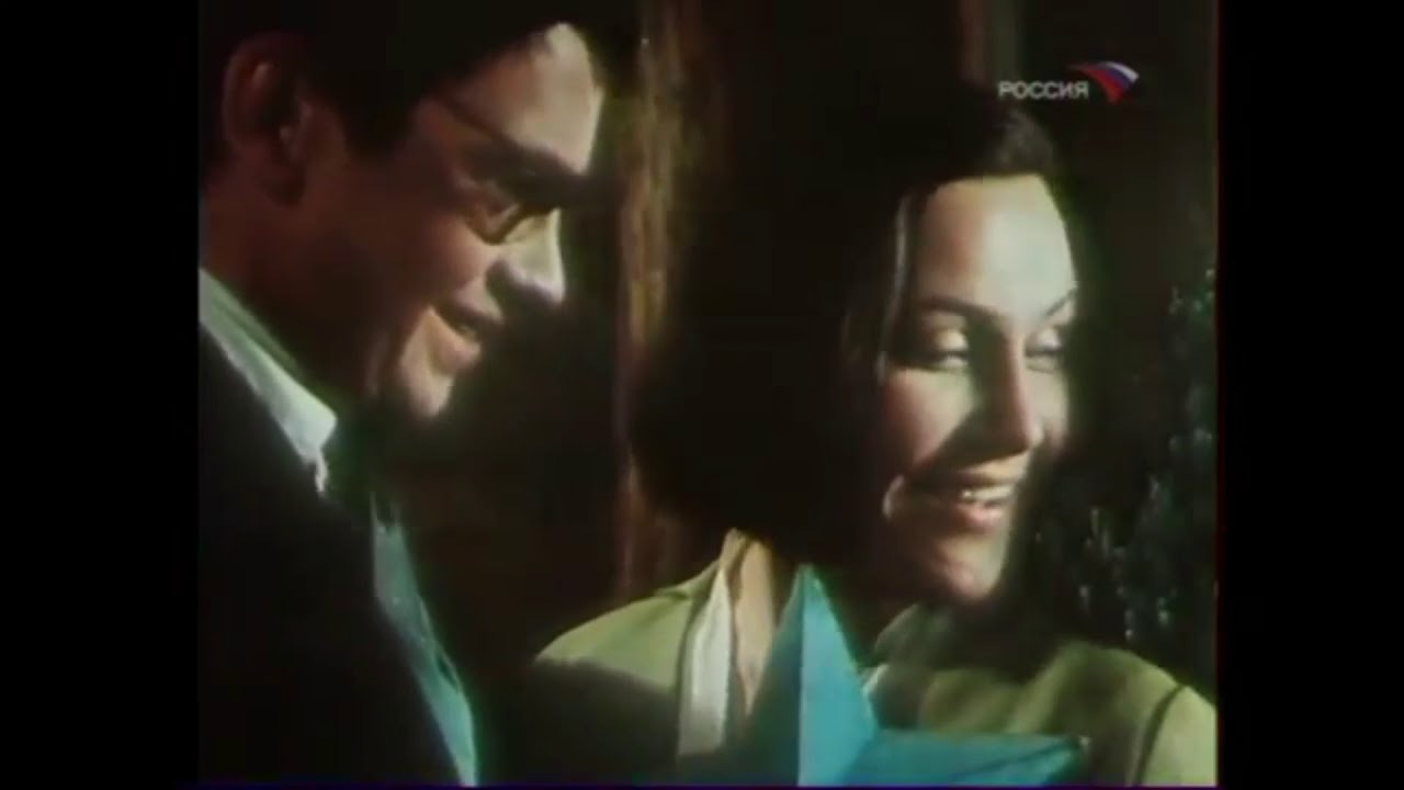 карьера димы горина фильм 1961 кадры. белым снегом ноты для синтезатора. карьера димы горина. картинки из фильма карьера димы горина кто поет песню а снег идет. карьера димы горина песня а снег идет.