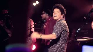 Bruno Mars - Locked Out Of Heaven (from La Maroquinerie in Paris) ( Live Performance)