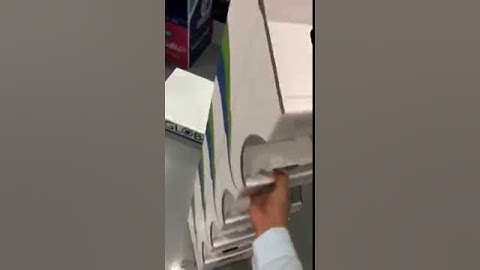 One second to assemble the cardboard display! Amazing