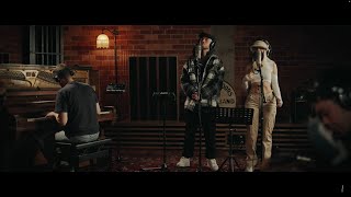 Pacific Heights, Cold Nights, Stan Walker/Larissa Lambert Live Performance