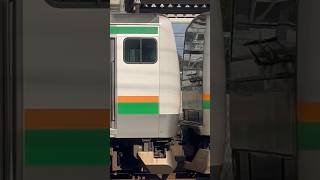 E231系1000番台ヤマU-590編成＋E233系3000番台ヤマU221編成入線