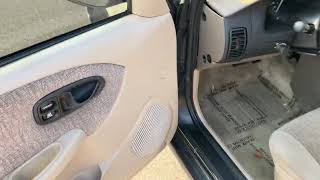 2000 Saturn SL2 Low Miles No Rust Underneath!