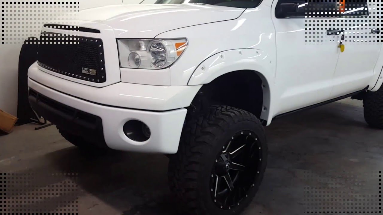 blacked out toyota 4runner