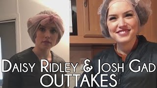 Daisy Ridley & Josh Gad Set Interview Outtakes (2017)