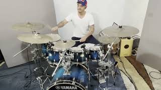 Alex Gómez Drum solo probando la nueva Yamaha Stage Custom Birch