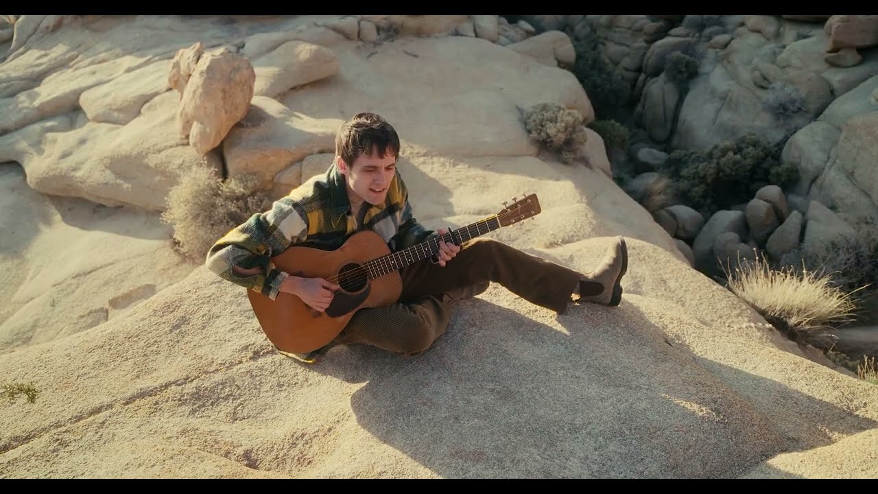 Watch Darryl Rahn - "Lake Effect" (Live from Joshua Tree) on YouTube Watch Darryl Rahn - "Lake Effect" (Live from Joshua Tree) on YouTube