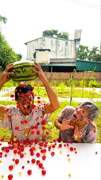Hai anh em trêu chọc nhau siêu dễ thương 🍉🍉🍭🍓🍓🍉🍉👀👀👴 #shorts #cute
