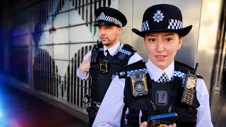 Pranking the UK POLICE 👮‍♀️ 🇬🇧